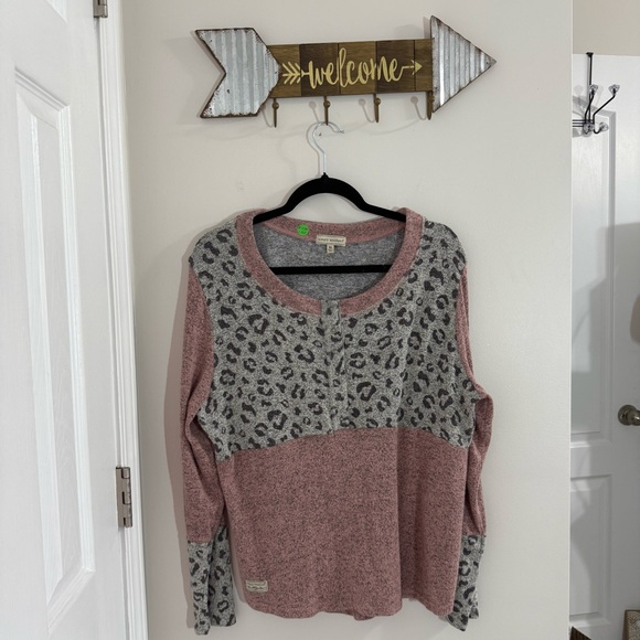 Simply Southern Pink and Gray Sweater Size XL - Picture 1 of 7